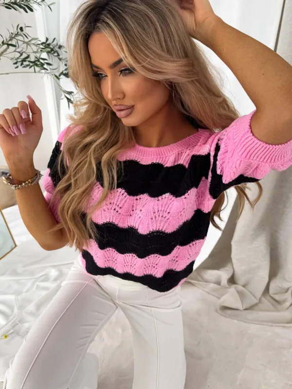 Sweter w pasy By Me Senses czarno-różowy - obrazek 3