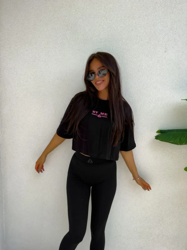 T-shirt czarny BY ME Bossy - obrazek 2