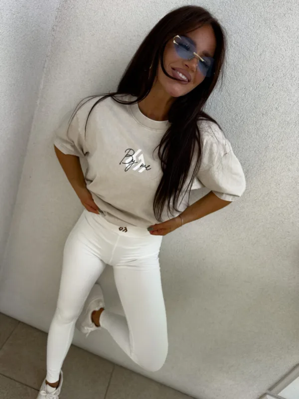 T-shirt dekatyzowany beżowy By Me Monette - obrazek 3