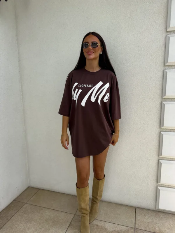 Sukienka T-shirt By me czekoladowa - obrazek 3