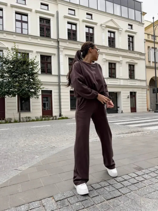 Komplet dresowy czekoladowy Sydney - obrazek 4