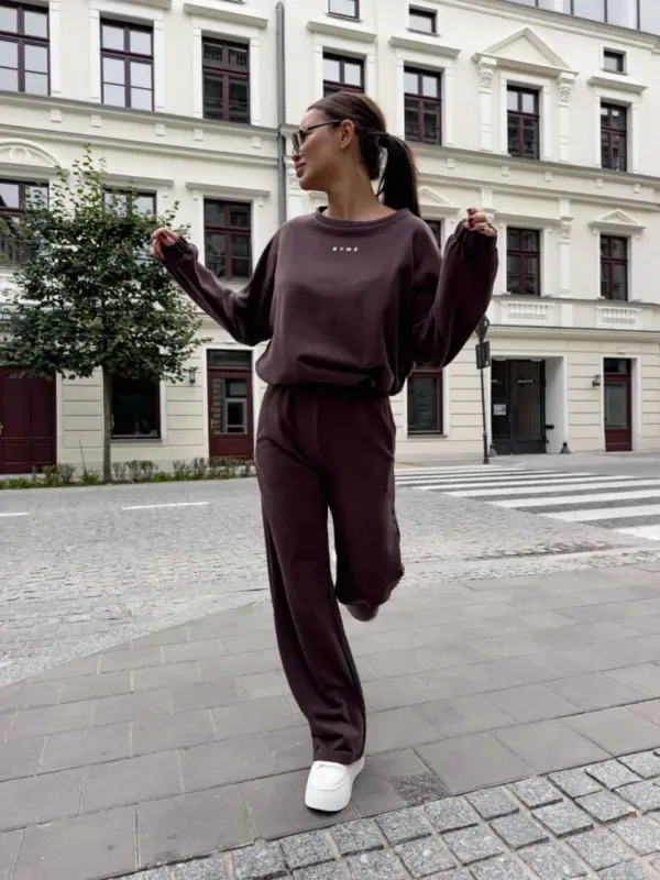 Komplet dresowy czekoladowy Sydney - obrazek 3